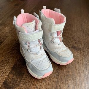 Carter’s Girls Snow boots